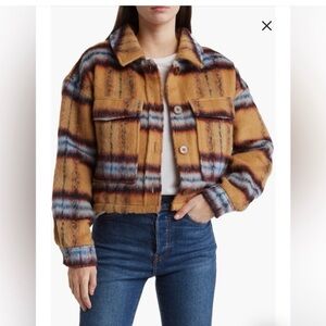 Vigoss Plaid Cropped Shacket